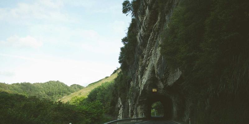 电子商务评测新维度：融合SEO优化、数字营销与社交媒体营销的制胜策略