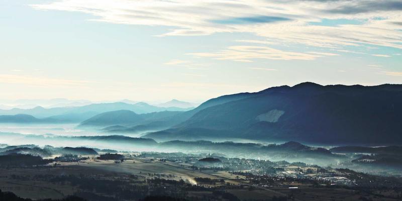 社交媒体营销新引擎：基于UGC的内容营销如何重塑电商信任与参与